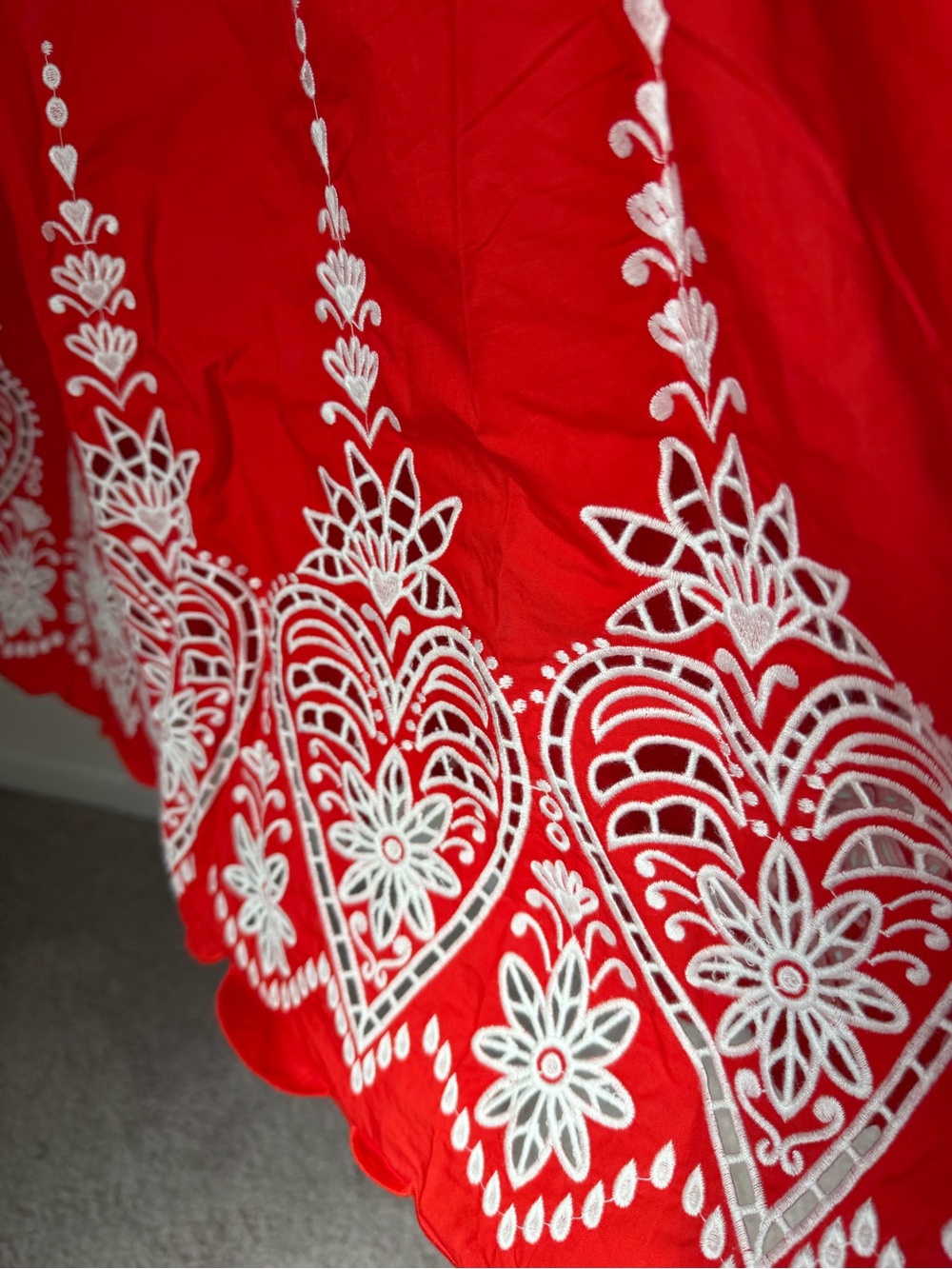 FARM Rio Red heart embroidered open back cotton midi dress - Picture 4 of 14